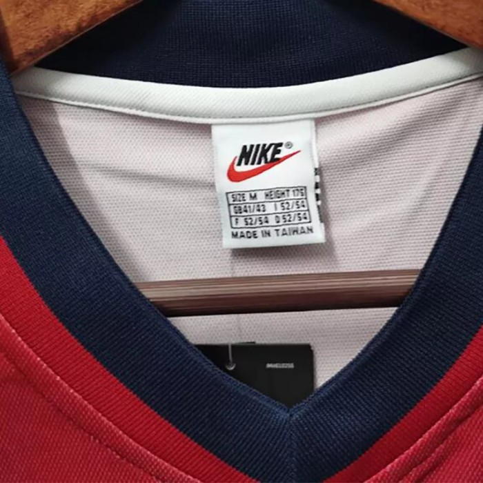 1998-1999 Barcelona Home Retro Soccer Jersey