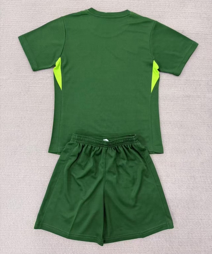 25-26 Chelsea GoalKeeper Adult Suit