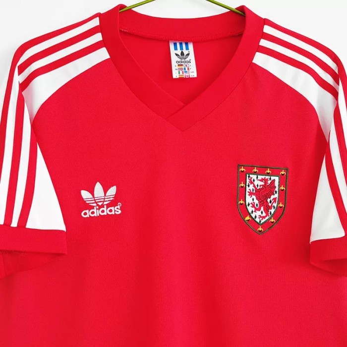 1982 Wales Home Retro Soccer Jersey