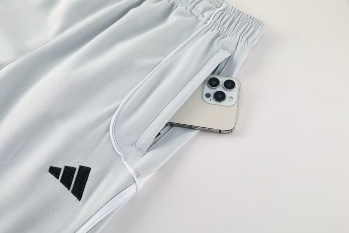 25-26 Real Madrid White Hoodie Tracksuit (卫衣套装)