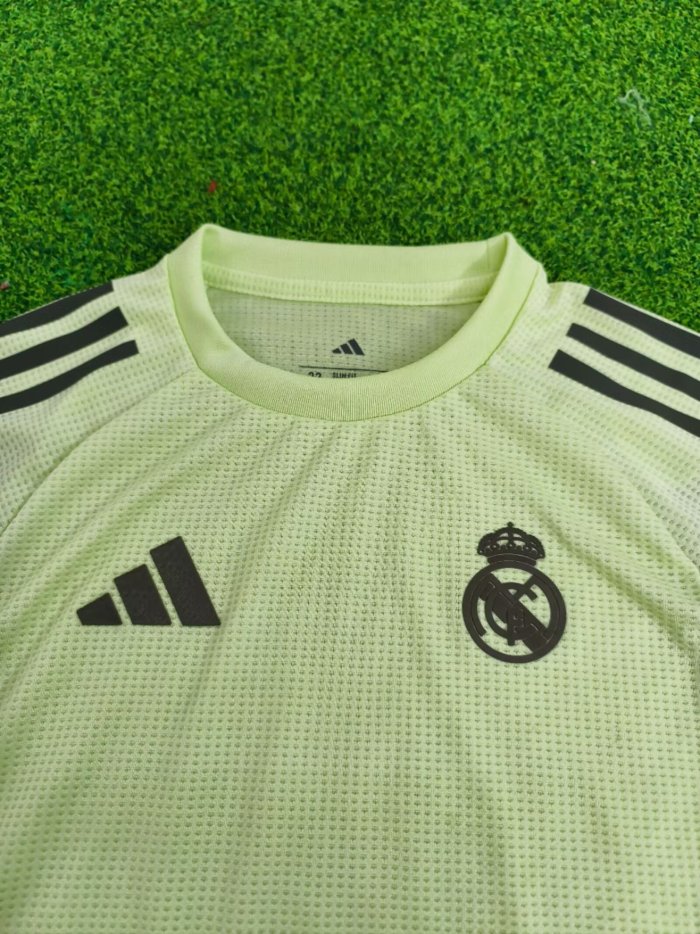 25-26 Real Madrid Light Green Special Edition Kids Player Version Soccer Jersey (球员童装)