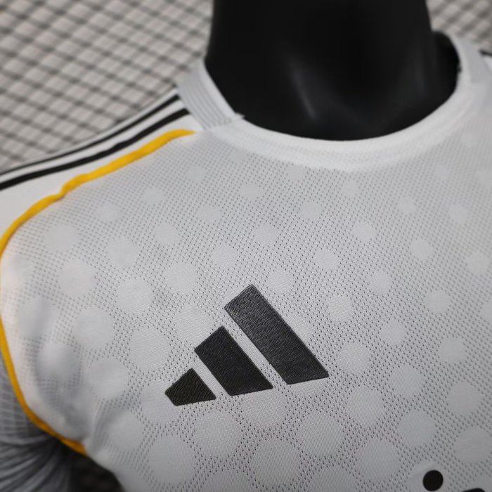 25-26 Real Madrid Home Player Version Soccer Jersey