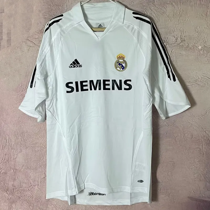 2005-2006 Real Madrid Home Retro Soccer Jersey