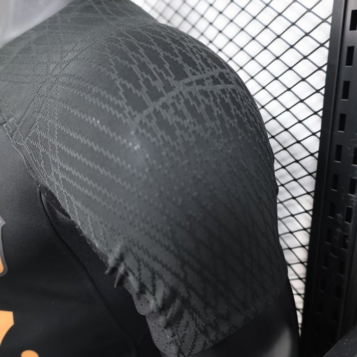 25-26 Ittihad Black Special Edition Player Version Training shirts (黄广告)