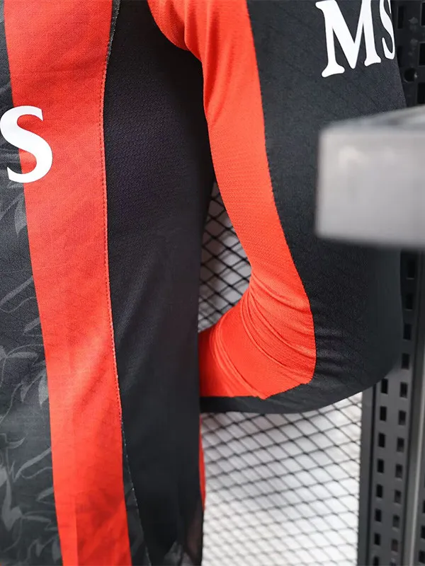 25-26 AC Milan Home Long Sleeve Player Version Soccer Jersey 1:1 Thai Quality(长袖球员)