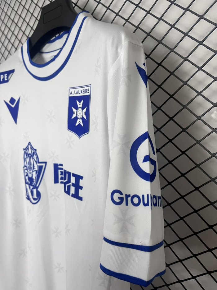 25-26 AJ Auxerre Home Fans Soccer Jersey 1:1 Thai Quality