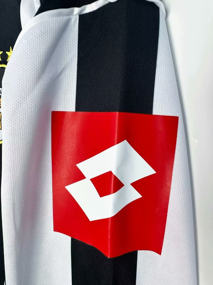 2002-2003 Juventus Home Long Sleeve Retro Soccer Jersey