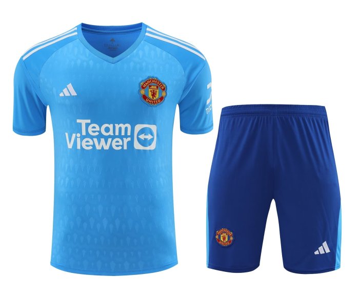 23-24 Manchester United High Quality Training Short Suit
