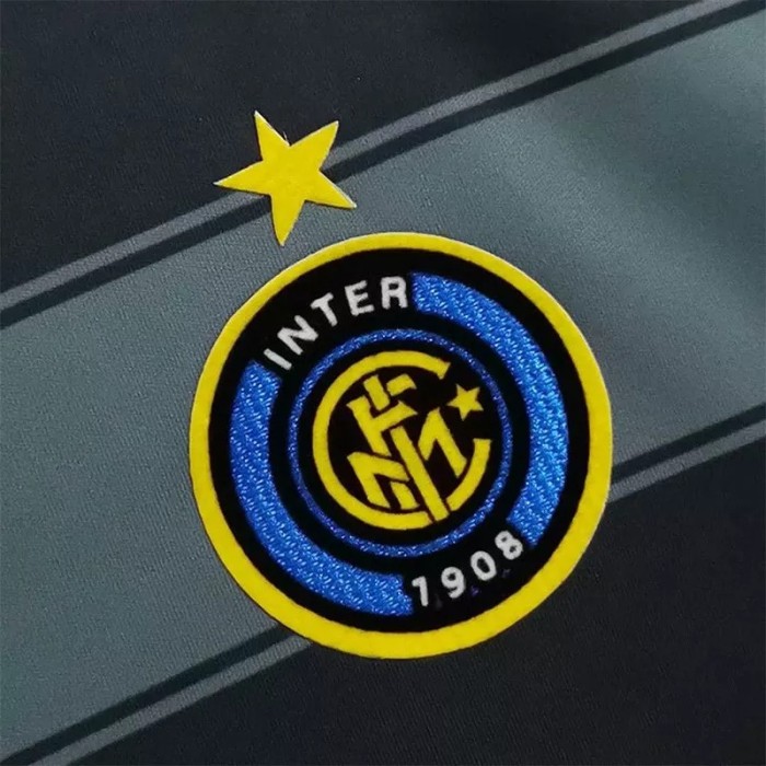 2004-2005 Inter Milan Third Retro Soccer Jersey