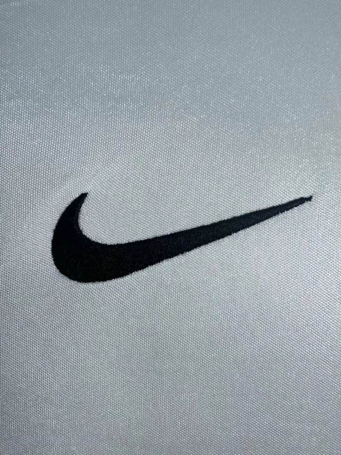 2000-01 Valencia Home Retro Soccer Jersey