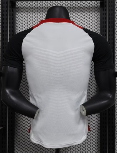 25-26 Manchester United White Player Version Soccer Jersey