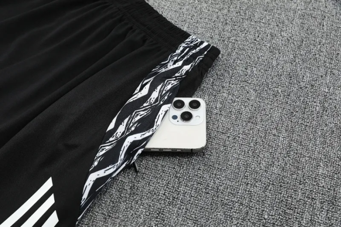 25-26 Arsenal High Quality Tank Top And Shorts Suit