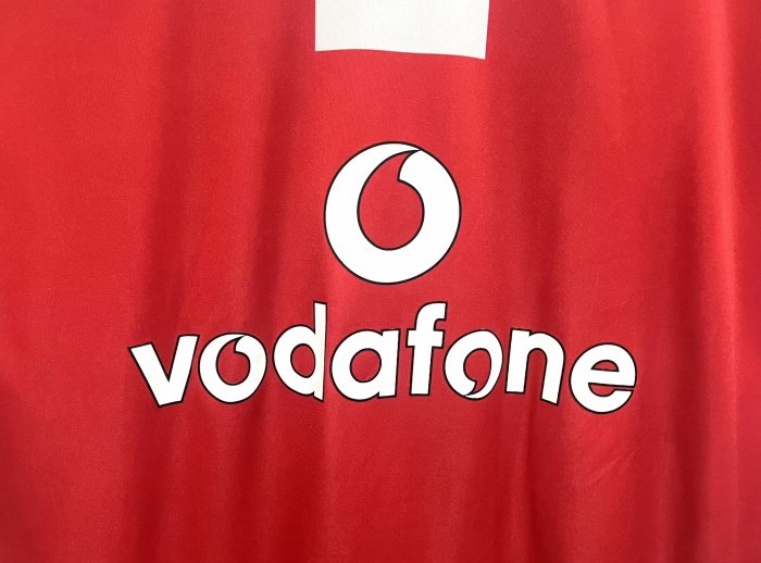 2004-2005 Benfica Home Retro Soccer Jersey