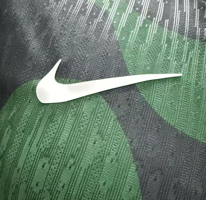 25-26 Sporting Lisbon Third Player Version Soccer Jersey