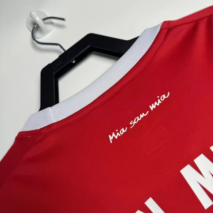 2017-2018 Bayern Home Retro Soccer Jersey