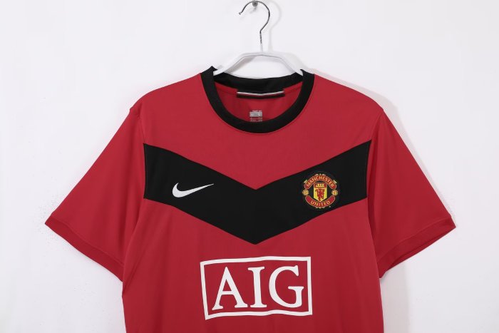 2010 Man Utd Home Retro Soccer Jersey