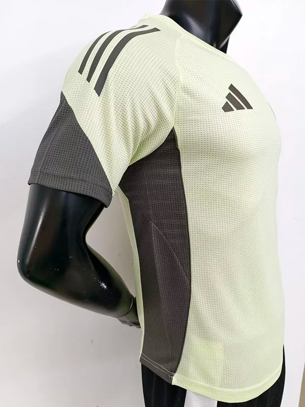 25-26 Real Madrid Light Green Special Edition Player Version Training Shirts