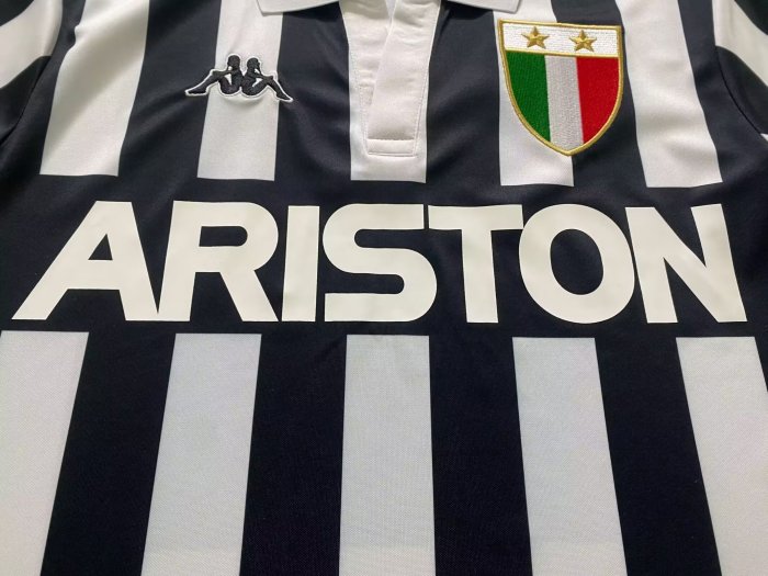 1984-1985 Juventus Home Retro Long Sleeve Soccer Jersey