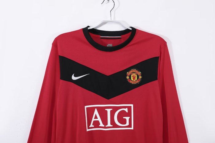 2010 Man Utd Home Long sleeves Retro Soccer Jersey