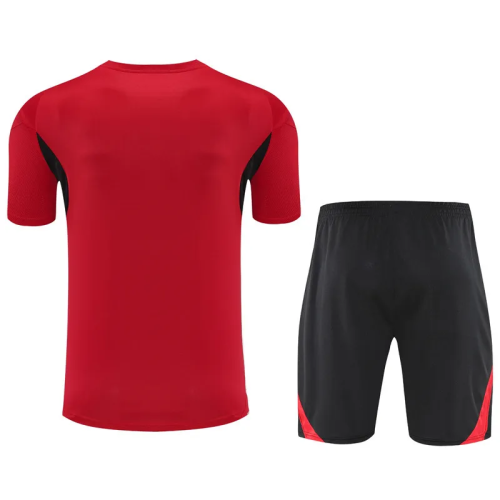 25-26 Manchester United High Quality Training Short Suit