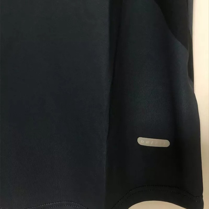 2001-2002 Paris Saint-Germain Paris Third Retro Soccer Jersey