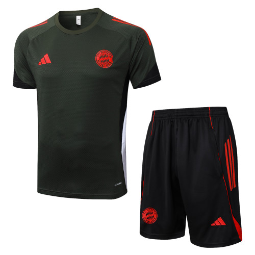 25-26 Bayern High Quality Training Short Suit