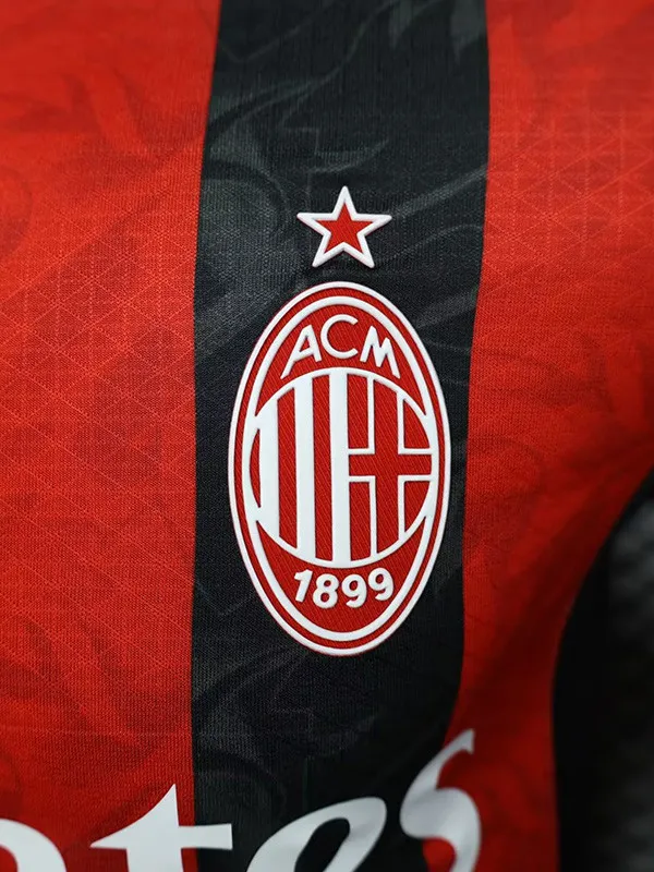 25-26 AC Milan Home Long Sleeve Player Version Soccer Jersey 1:1 Thai Quality(长袖球员)