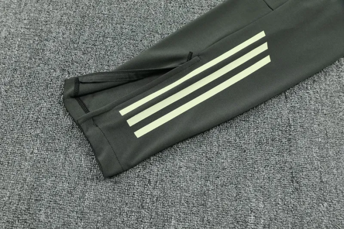 25-26 Real Madrid High Quality Half Pull Tracksuit