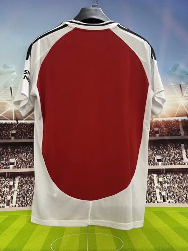 25-26 Frankfurt Home Fans Soccer Jersey