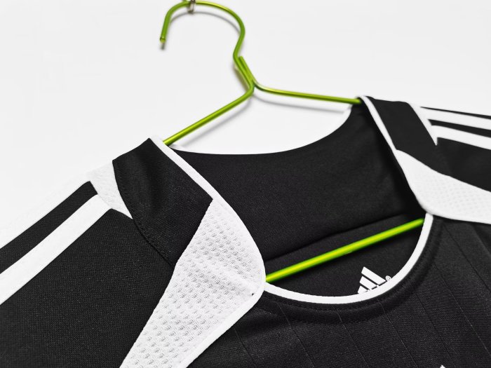 2006-2007 Real Madrid Black Third Retro Soccer Jersey