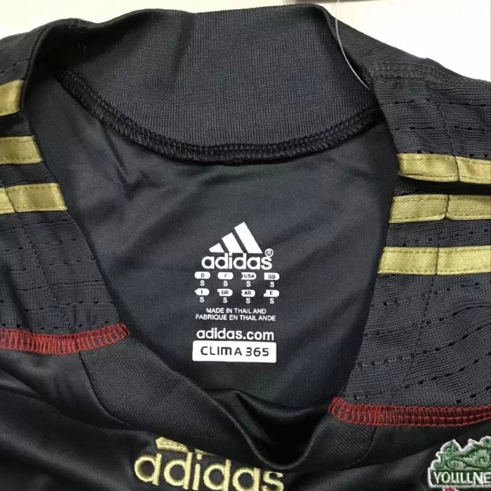 2009-2010 Liverpool Away Retro Soccer Jersey