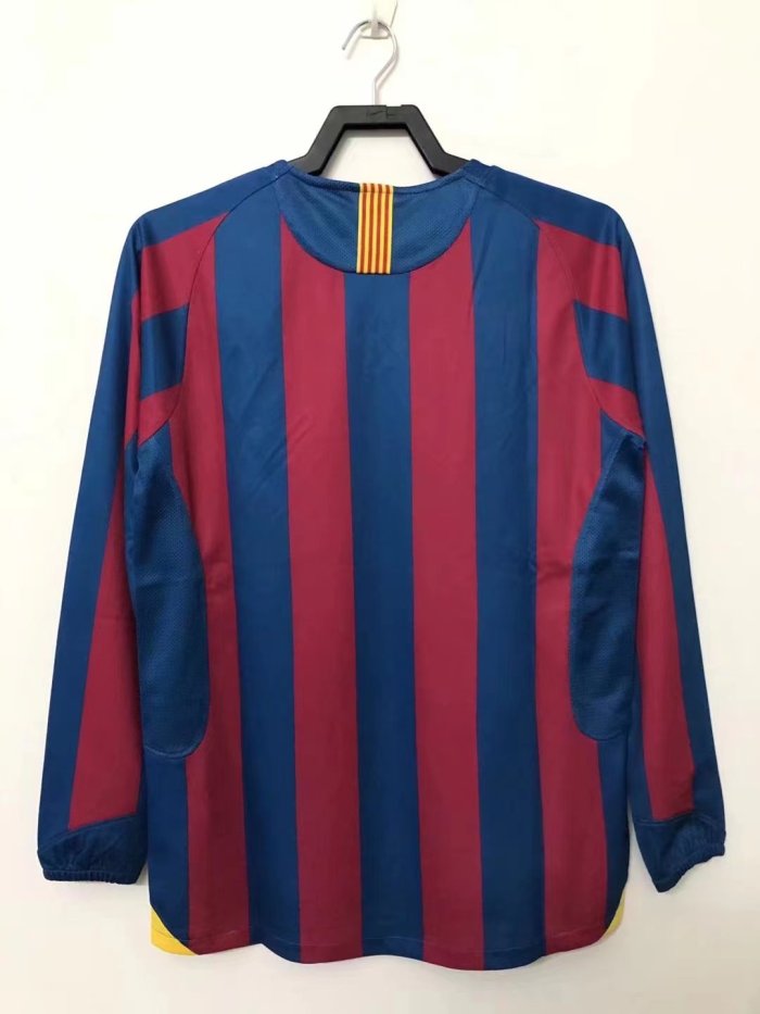 2005-2006 Barcelona Home Retro Long Sleeve Soccer Jersey