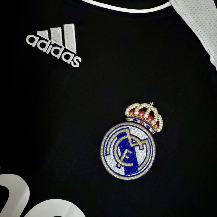 2006-2007 Real Madrid Away Retro Soccer Jersey