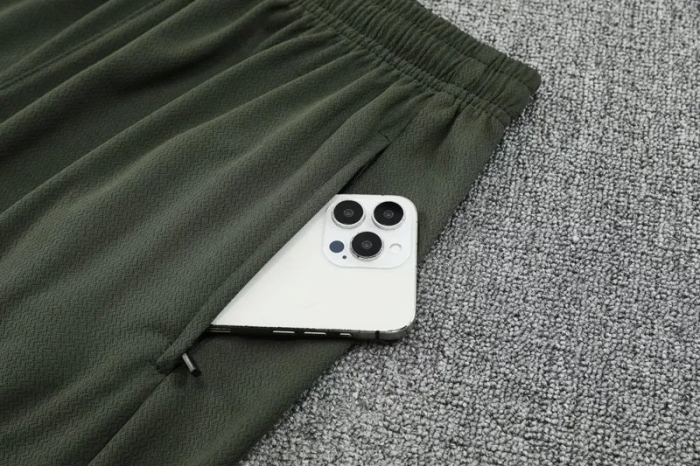 25-26 Chelsea High Quality Tank Top And Shorts Suit