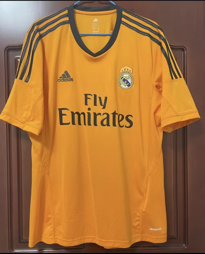 2013-2014 Real Madrid Third Retro Soccer Jersey