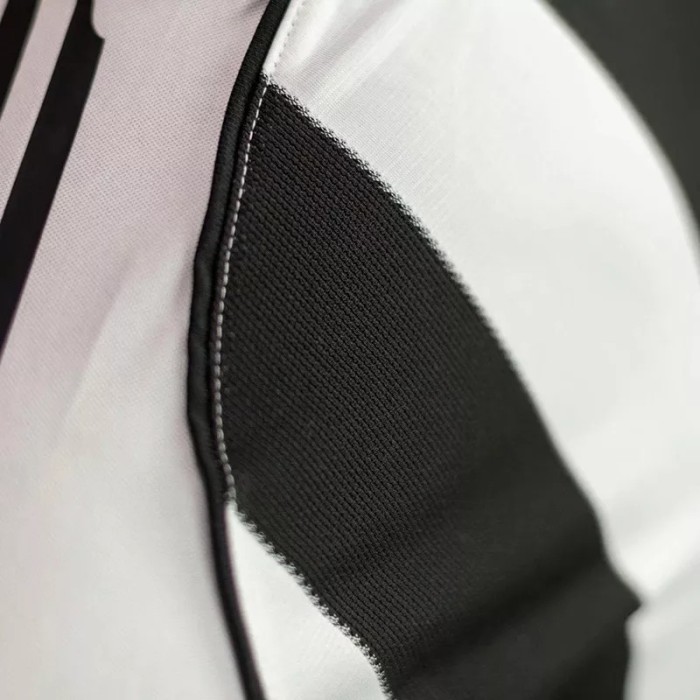 2005-2006 Newcastle Home Retro Soccer Jersey