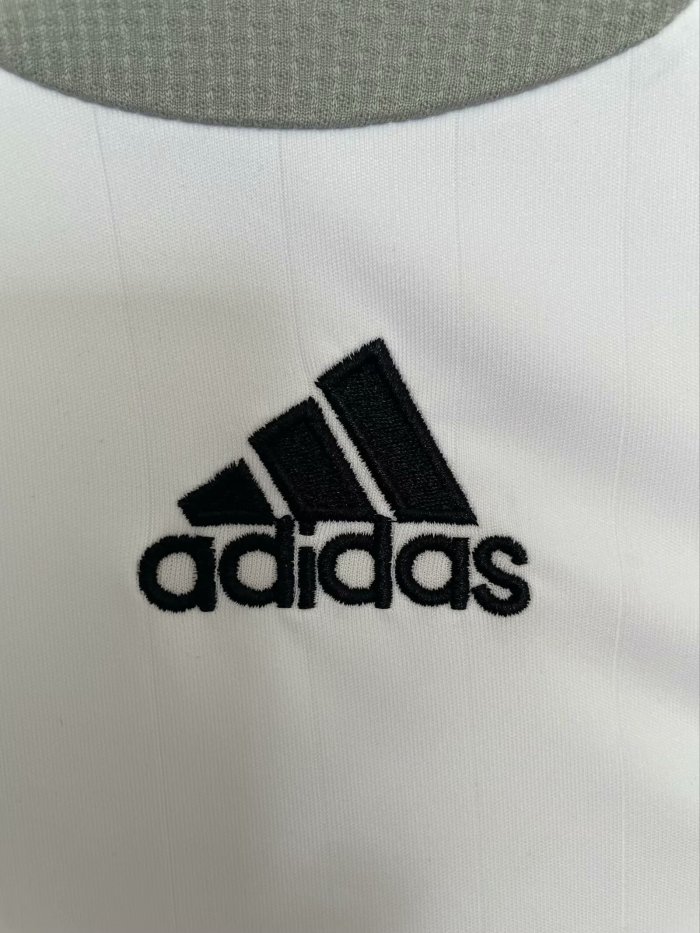 2006-2007 Real Madrid Home Long Sleeve Retro Soccer Jersey