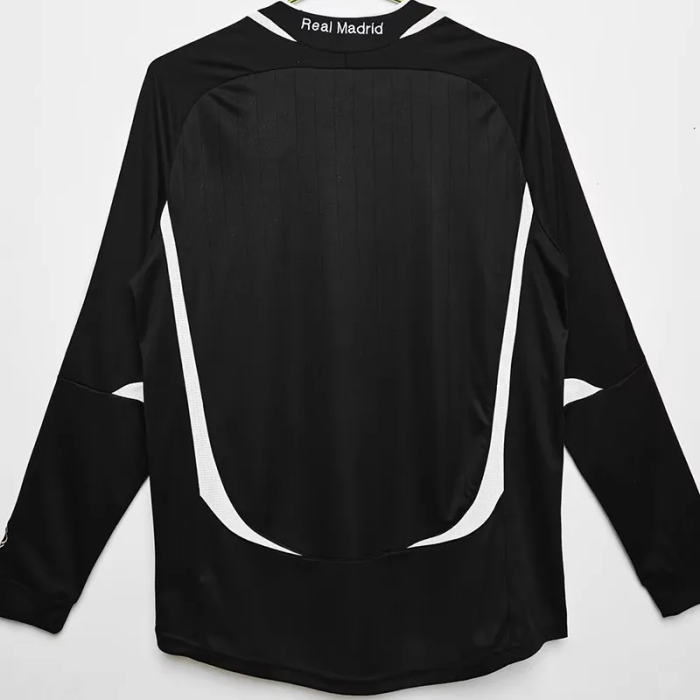 2006-2007 Real Madrid Black Long Sleeve Retro Soccer Jersey