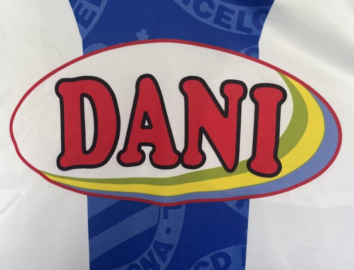 1999-2000 Spain Home Retro Soccer Jersey