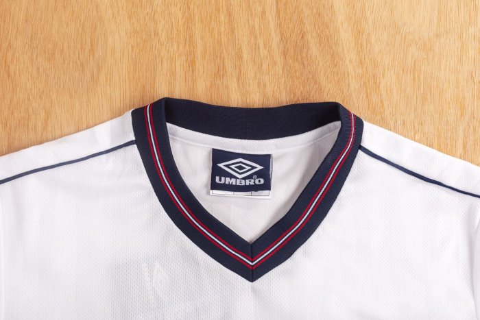 1986 England Home Retro Soccer Jersey
