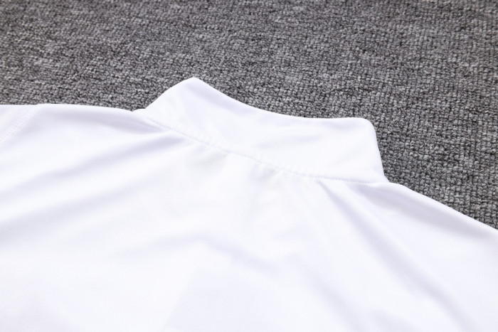 23-24 Bayern High Quality Half Pull Tracksuit