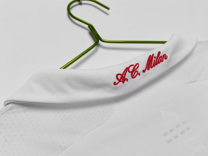 2007-2008 AC Milan Away White Retro Soccer Jersey