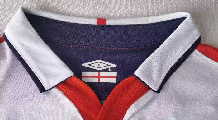 2004 England Home Retro Soccer Jersey