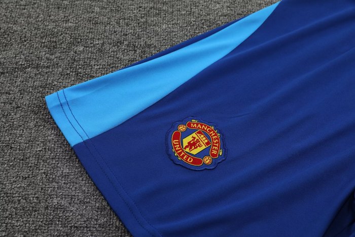 23-24 Manchester United High Quality Training Short Suit
