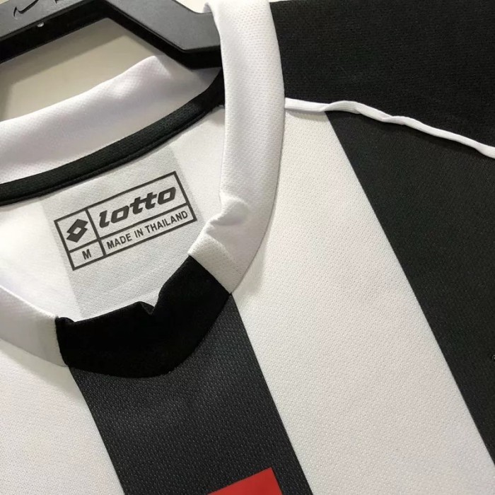 2002-2003 Juventus Home Retro Soccer Jersey