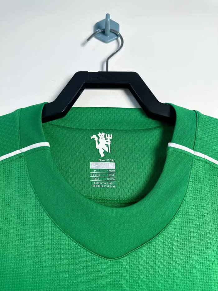2007-2008 Manchester United Goalkeeper Retro Soccer Jersey