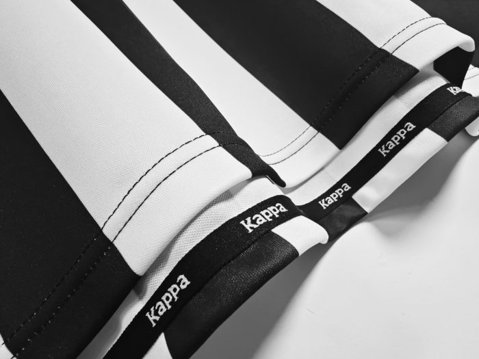 1998-1999 Juventus Home Retro Soccer Jersey