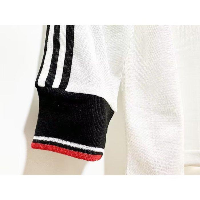 1983 Manchester United Away Long Sleeve Retro Soccer Jersey