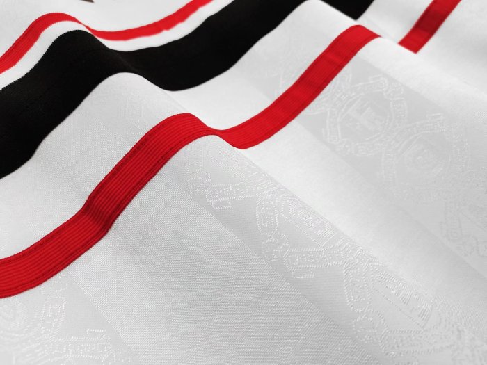 1998-1999 Manchester United Long Sleeve Retro Soccer Jersey