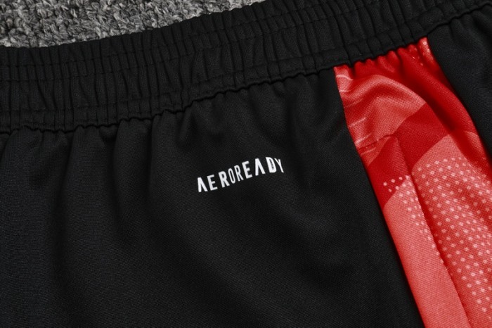 25-26 Internacional High Quality Half Pull Tracksuit